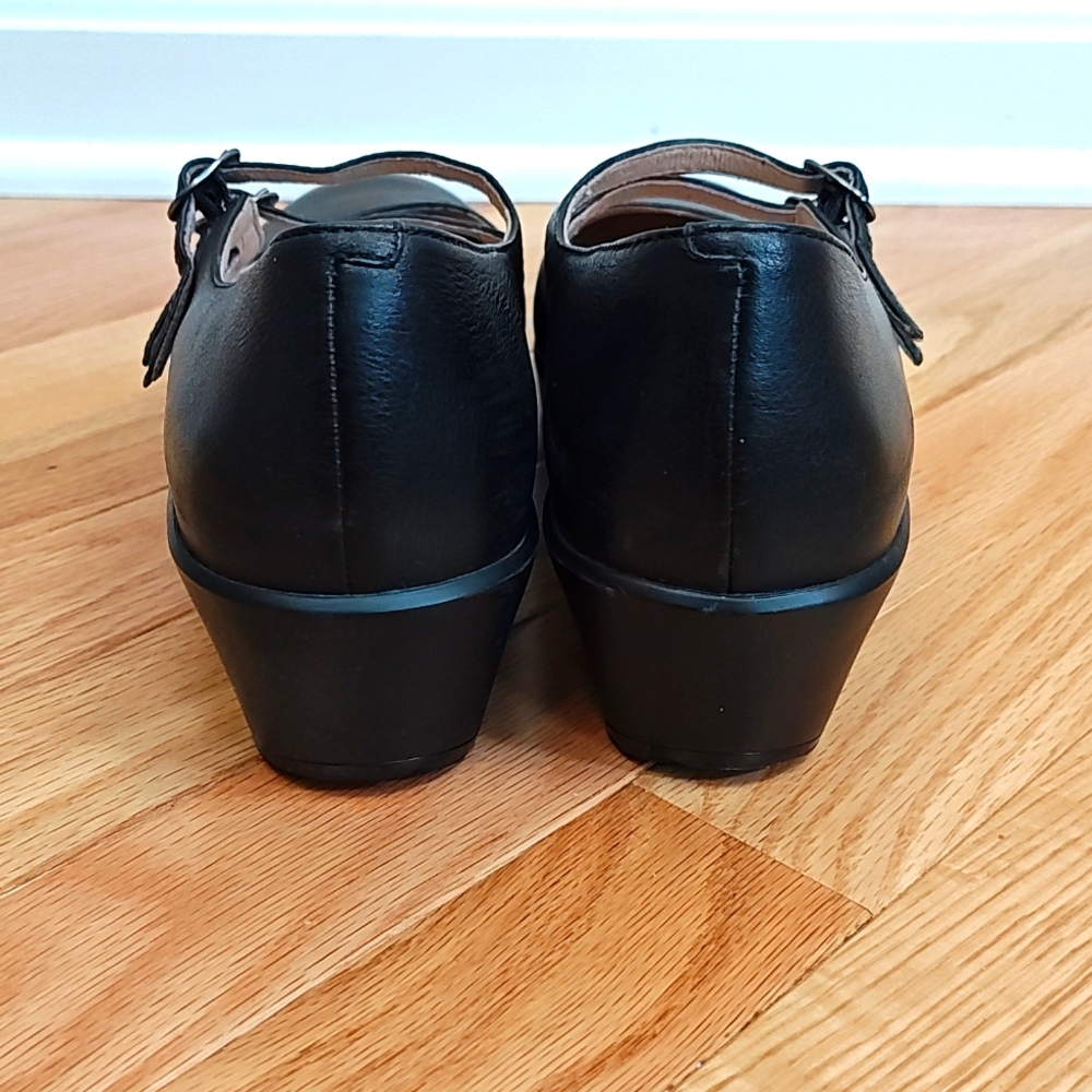 Dansko Fynn Dress Shoes - Picture 4 of 7